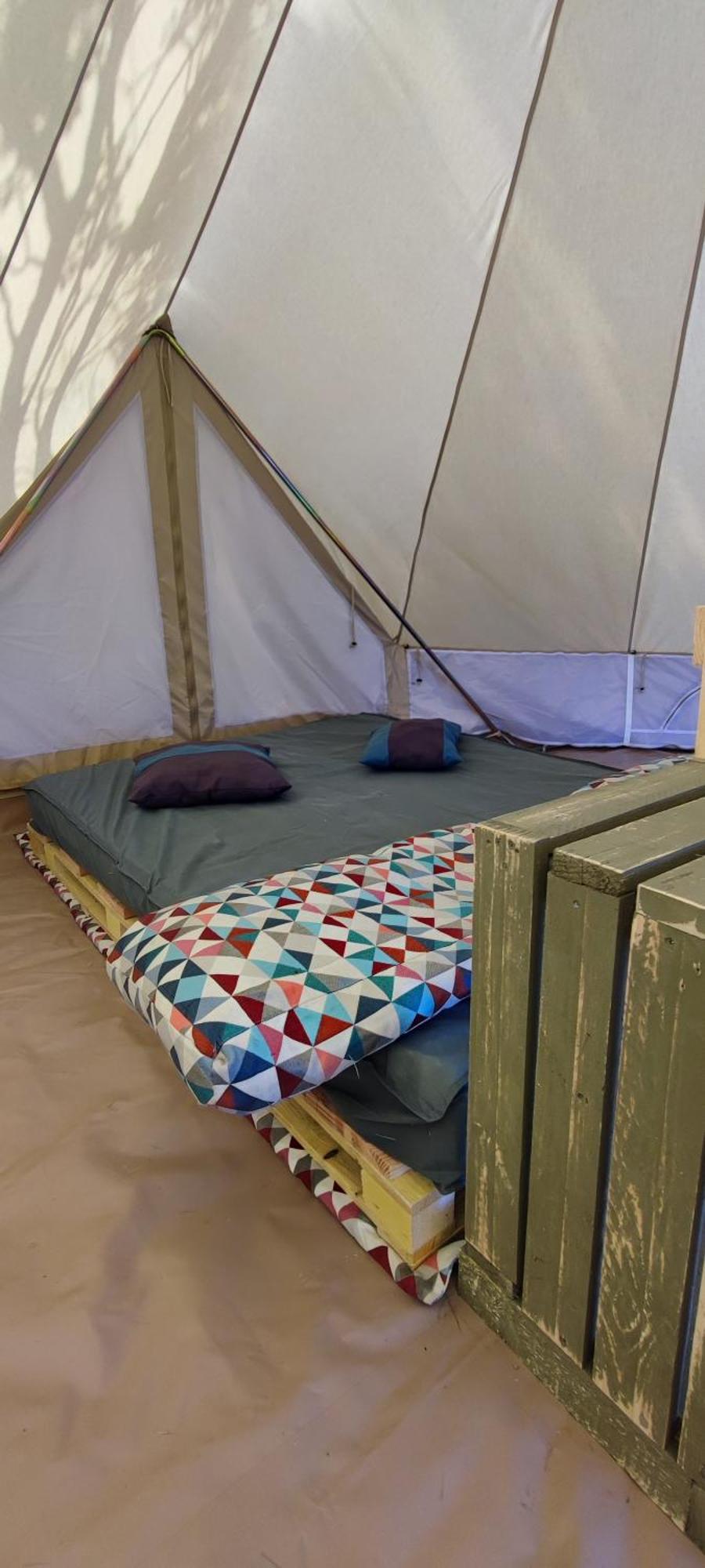Camping Carrefour De L'Ardeche Saint-Remeze Eksteriør bilde